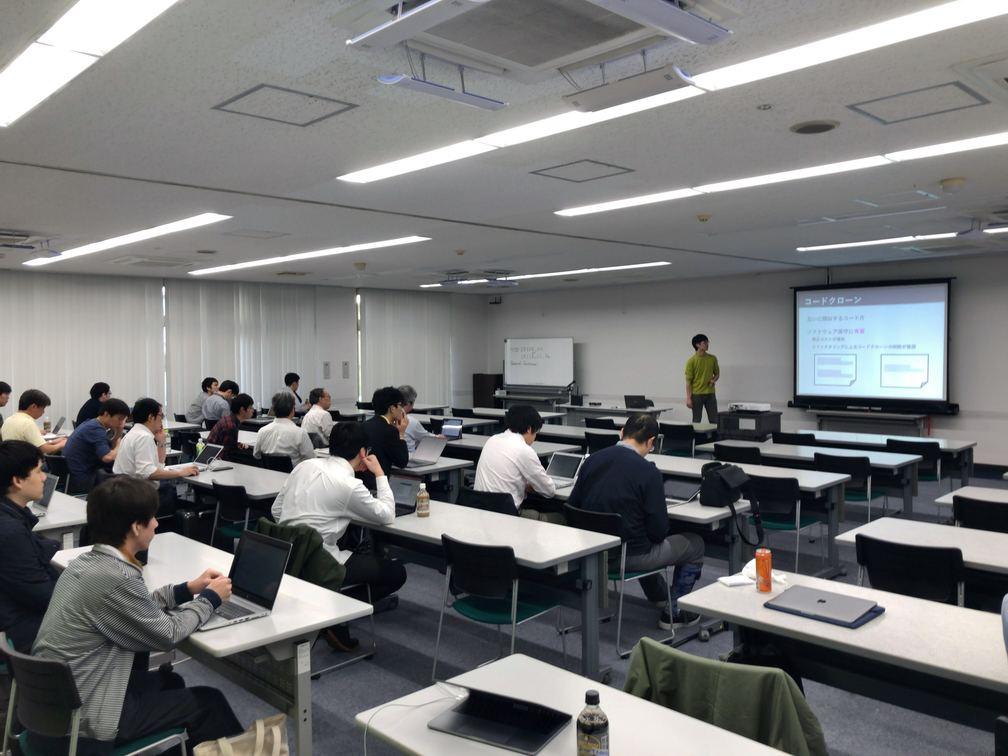 土居真之さんは、“<a href="//sdl.ist.osaka-u.ac.jp/pman/pman3.cgi?D=580" className="not-prose underline text-lime-500 hover:text-red-600">コードクローン間の類似度に基づく無害なコードクローンの自動判定手法</a>”というタイトルで発表しました。