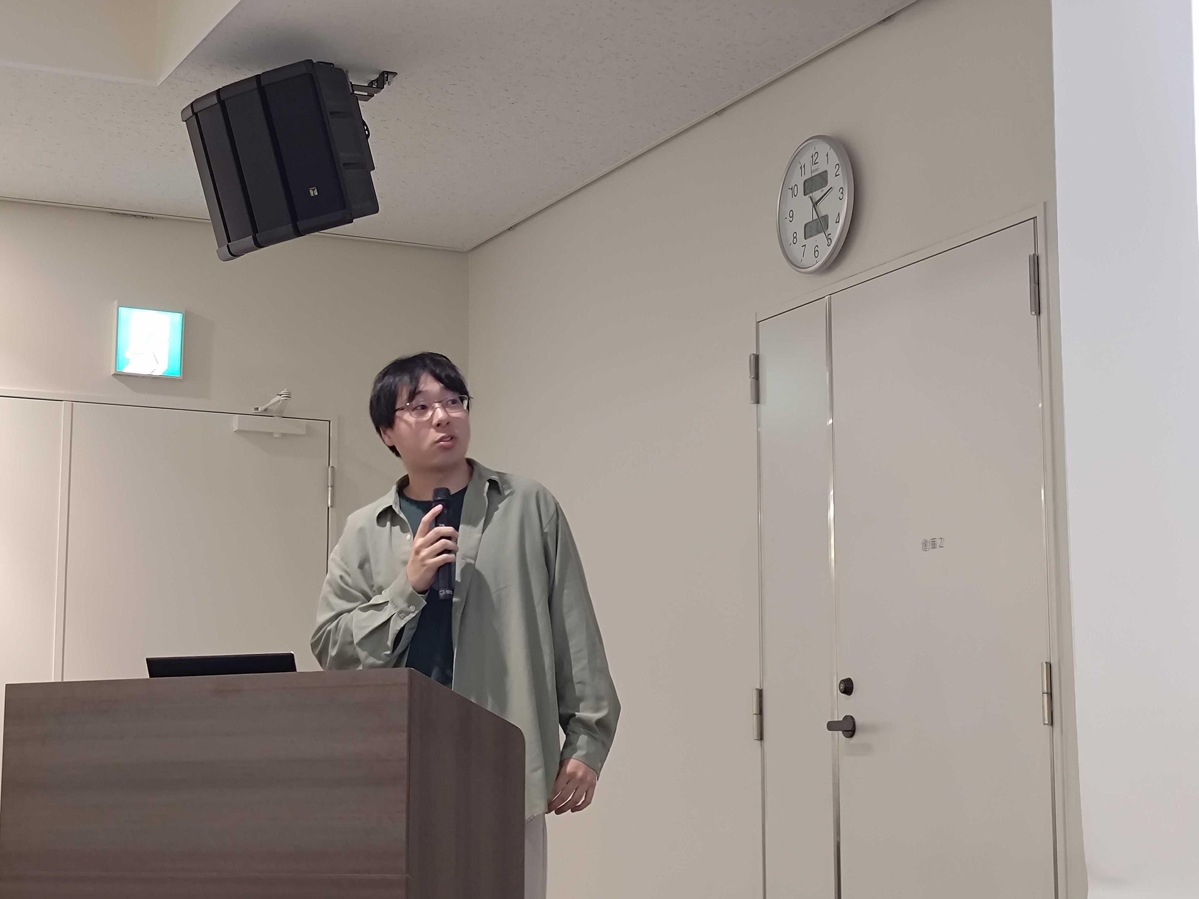 野田 拡志さんは、“<a href="//sdl.ist.osaka-u.ac.jp/pman/pman3.cgi?D=861" className="not-prose underline text-lime-500 hover:text-red-600">汎用的なテストアサーション命令に対する自動リファクタリングの提案</a>”というタイトルで発表しました。